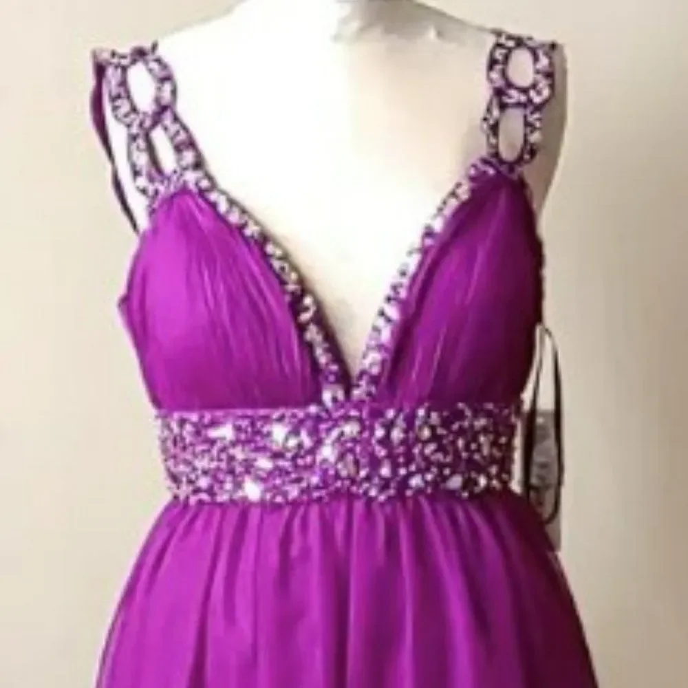 NWOT Tag Nina Canacci Long Gown in Purple - Picture 4 of 4